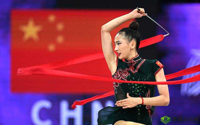 璐寰 1V3:激情四射的多人运动